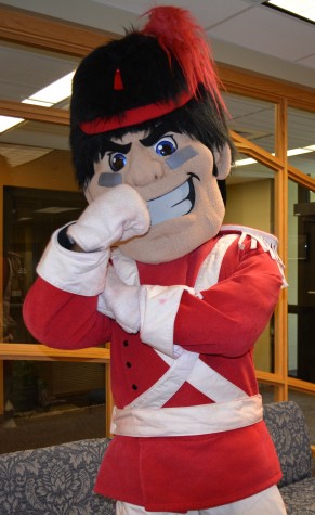 Gus gets Grenadiers going