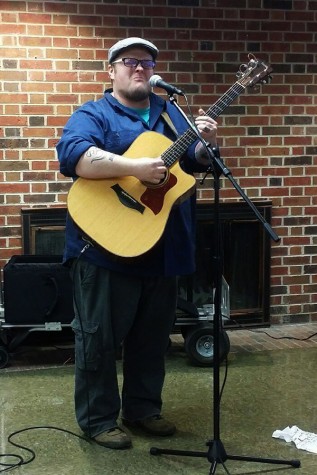 Cas Haley performs one of his songs, “Hold Up My Heart,” during the Student Program Council’s IU South Beach event on Tuesday, Jan. 12 in The Commons. 