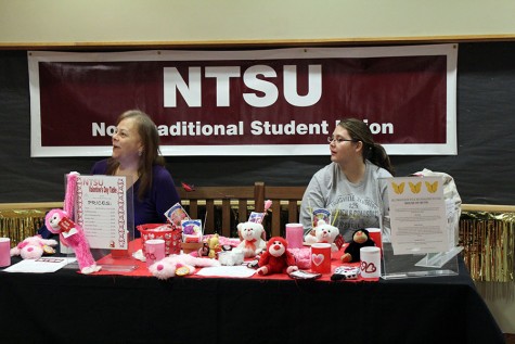 Non-Traditional Student Union holds Valentine’s Day event