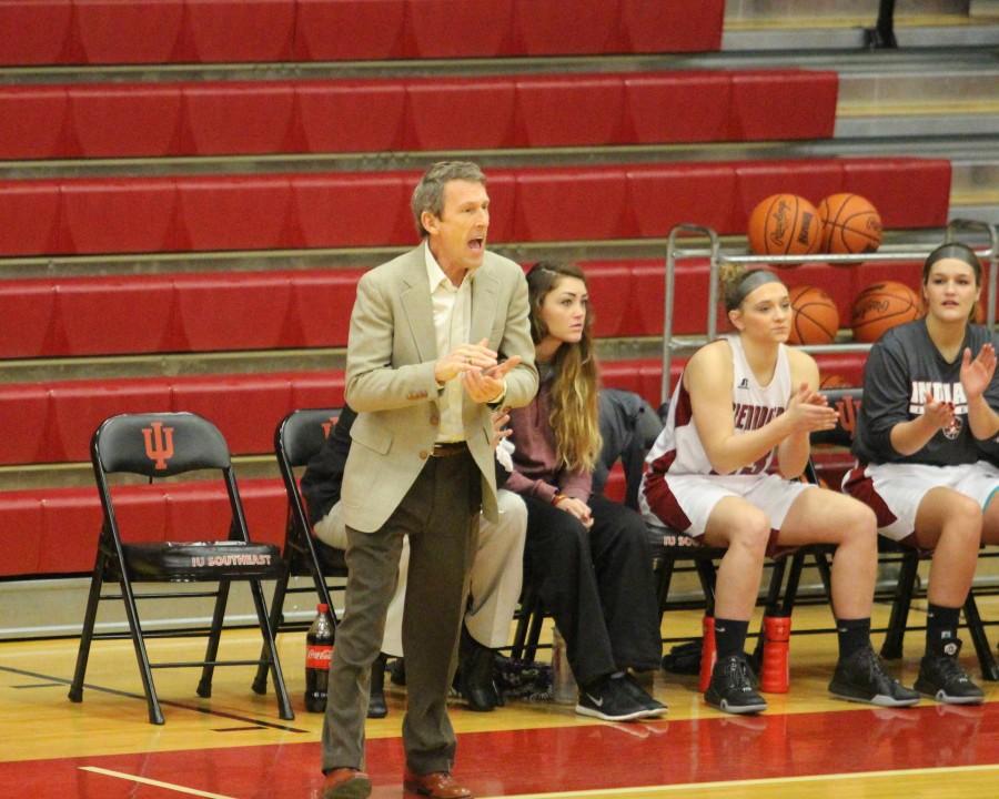Head+coach+Robin+Farris+instructs+his+team+late+in+the+fourth+quarter.+The+Grenadiers+lose+in+overtime+by+one%2C+96-97.