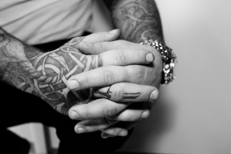 Incorporating ink