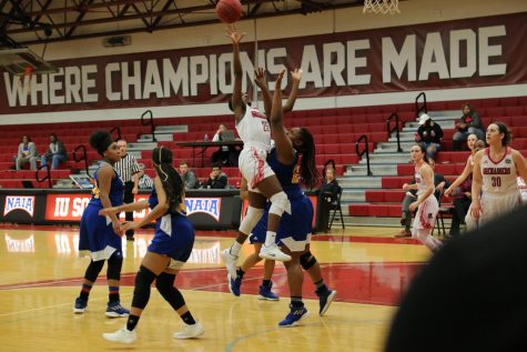 IUS women dominate home opener versus Fisk