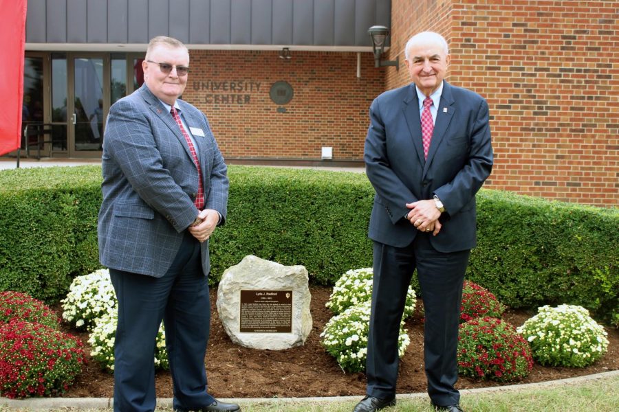 IUS+Chancellor+Ray+Wallace+%28left%29+and+IU+President+Michael+McRobbie+%28right%29+pose+in+front+of+Lyda+Radford%27s+historical+marker.