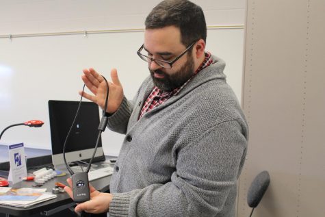 New laser projectors save IUS students and faculty time and money
