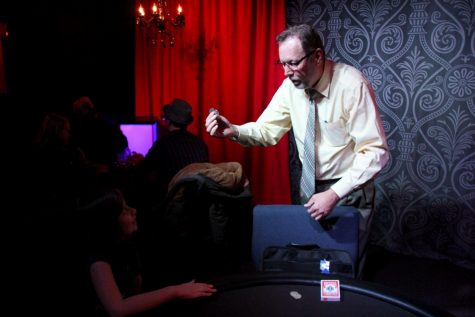 Famous magician Brent Braun guides aspiring illusionists in New Albany