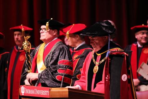 IU Southeast comes together to recognize Chancellor Wallace
