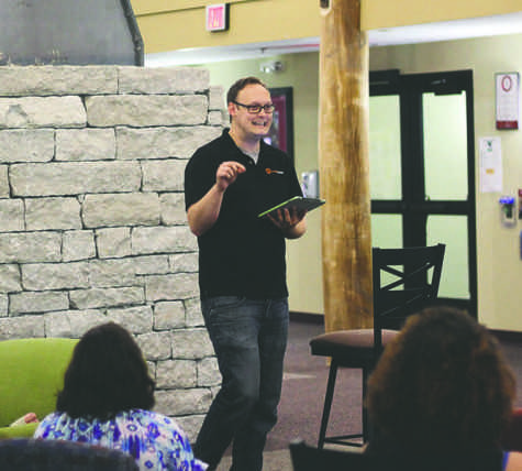 Christian Student Fellowship holds church services