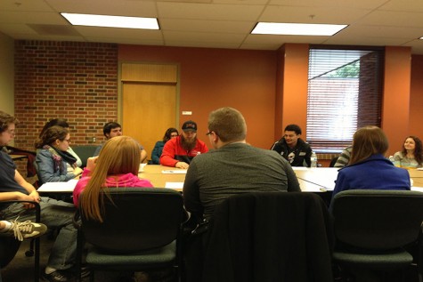 Students participate in Bible study on campus