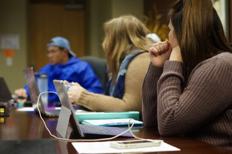 LYM Crew Captain Ashley Lenrick, business sophomore, addresses her crew members on semester goals.