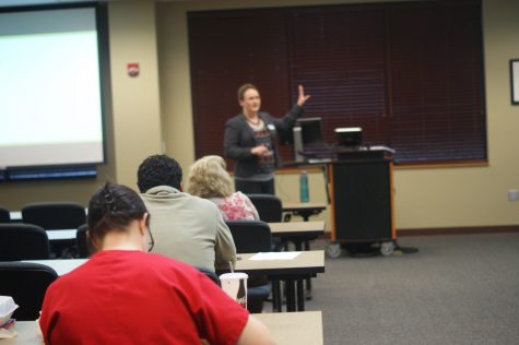 IU Southeast students taking notes during Mahri Irvine’s presentation.