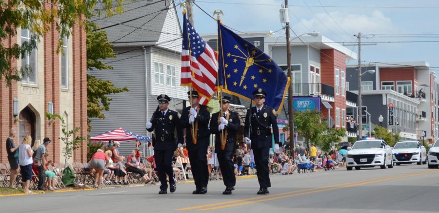 The+parade+was+escorted+by+the+New+Albany+Police+Department.