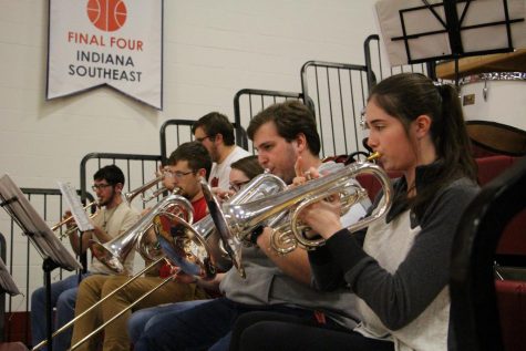 IUS Pep Band energizes home basketball games